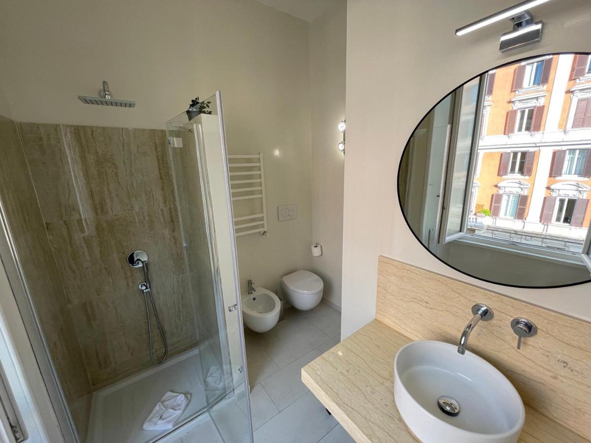 Quintus Luxury Suites โรม ภายนอก รูปภาพ