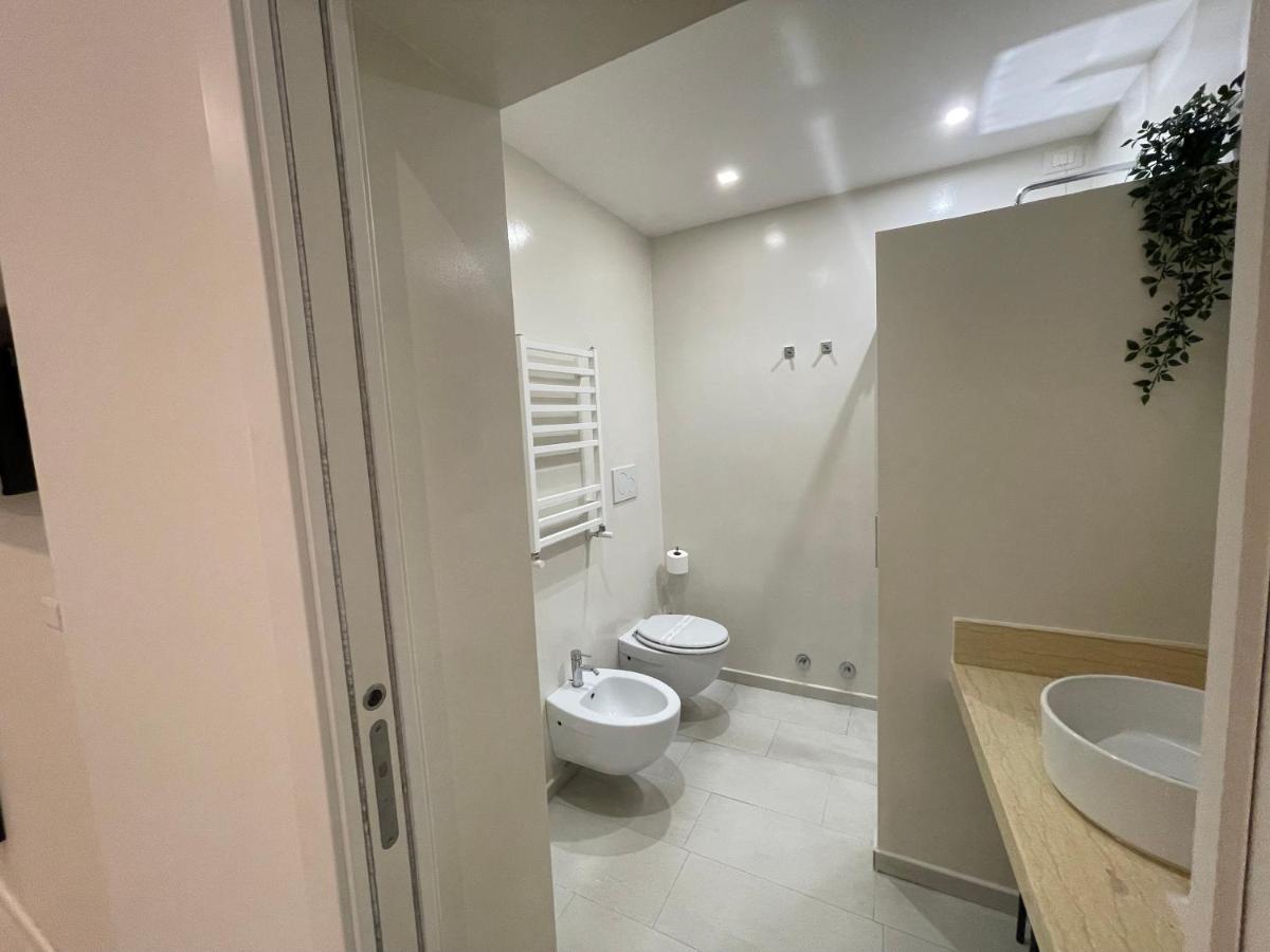 Quintus Luxury Suites โรม ภายนอก รูปภาพ