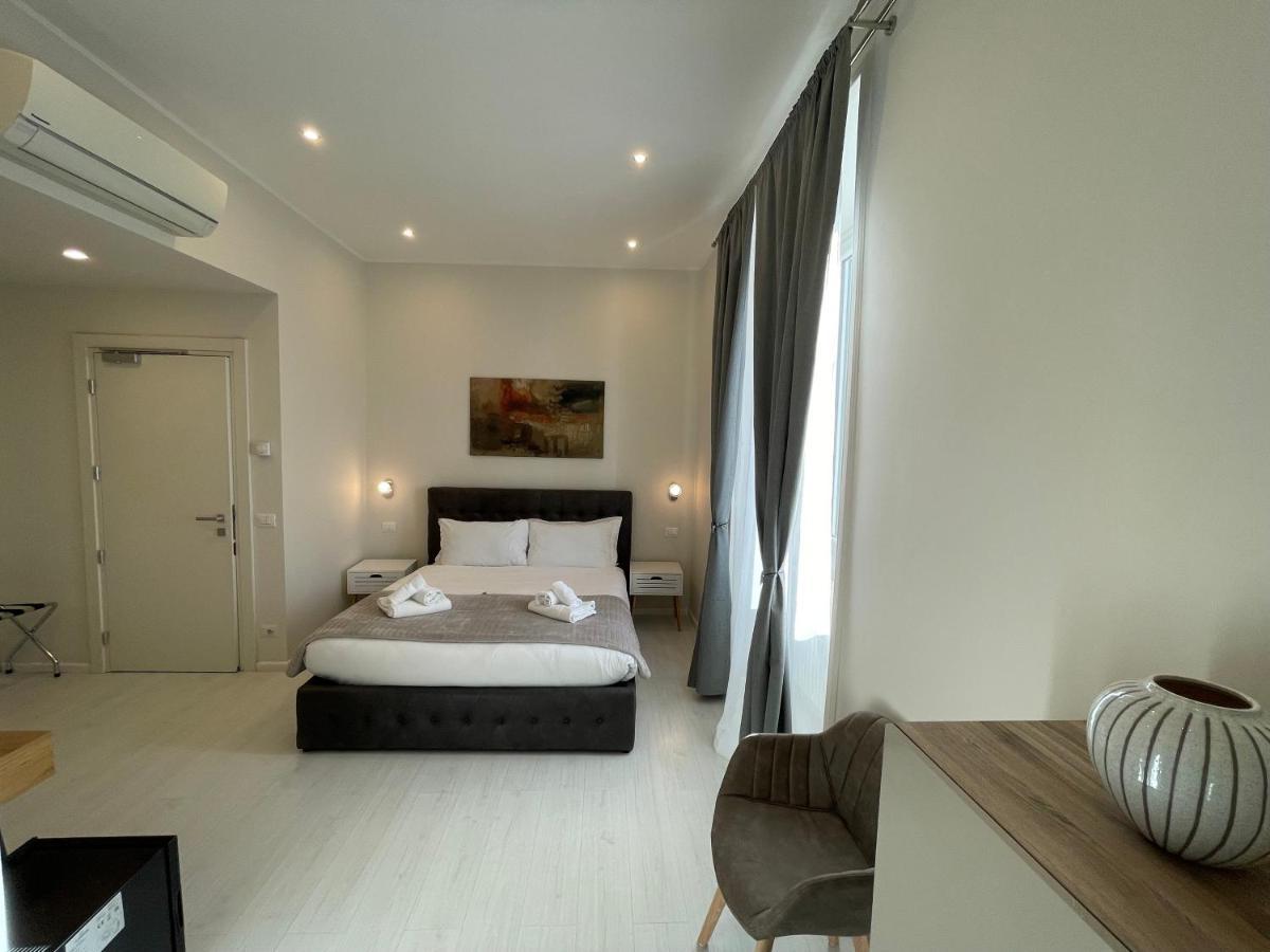 Quintus Luxury Suites โรม ภายนอก รูปภาพ